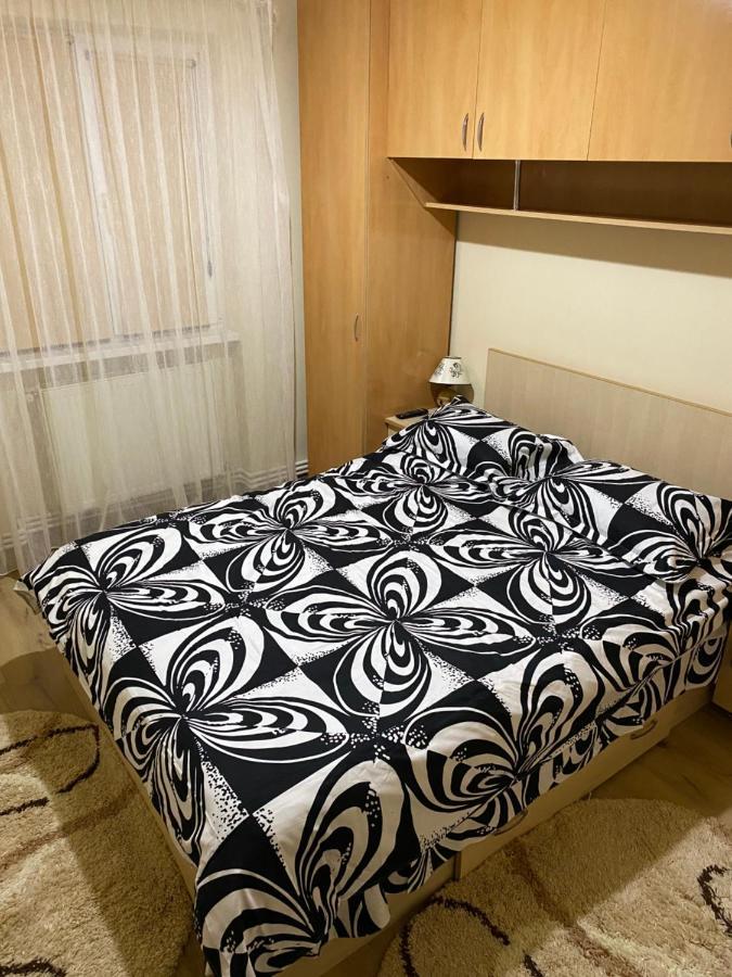 Apartament Regim Hotelier Дева Экстерьер фото